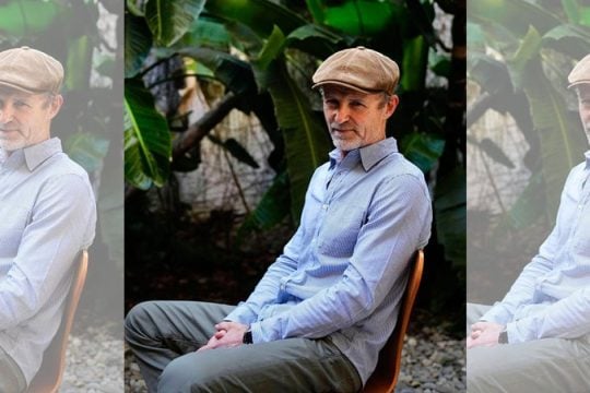 Μια διασημότητα που θέλει υπαίθριο σεξ – και ένα κόκαλο παπουτσιών